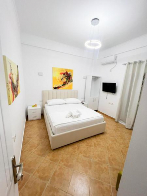 Eni Rooms